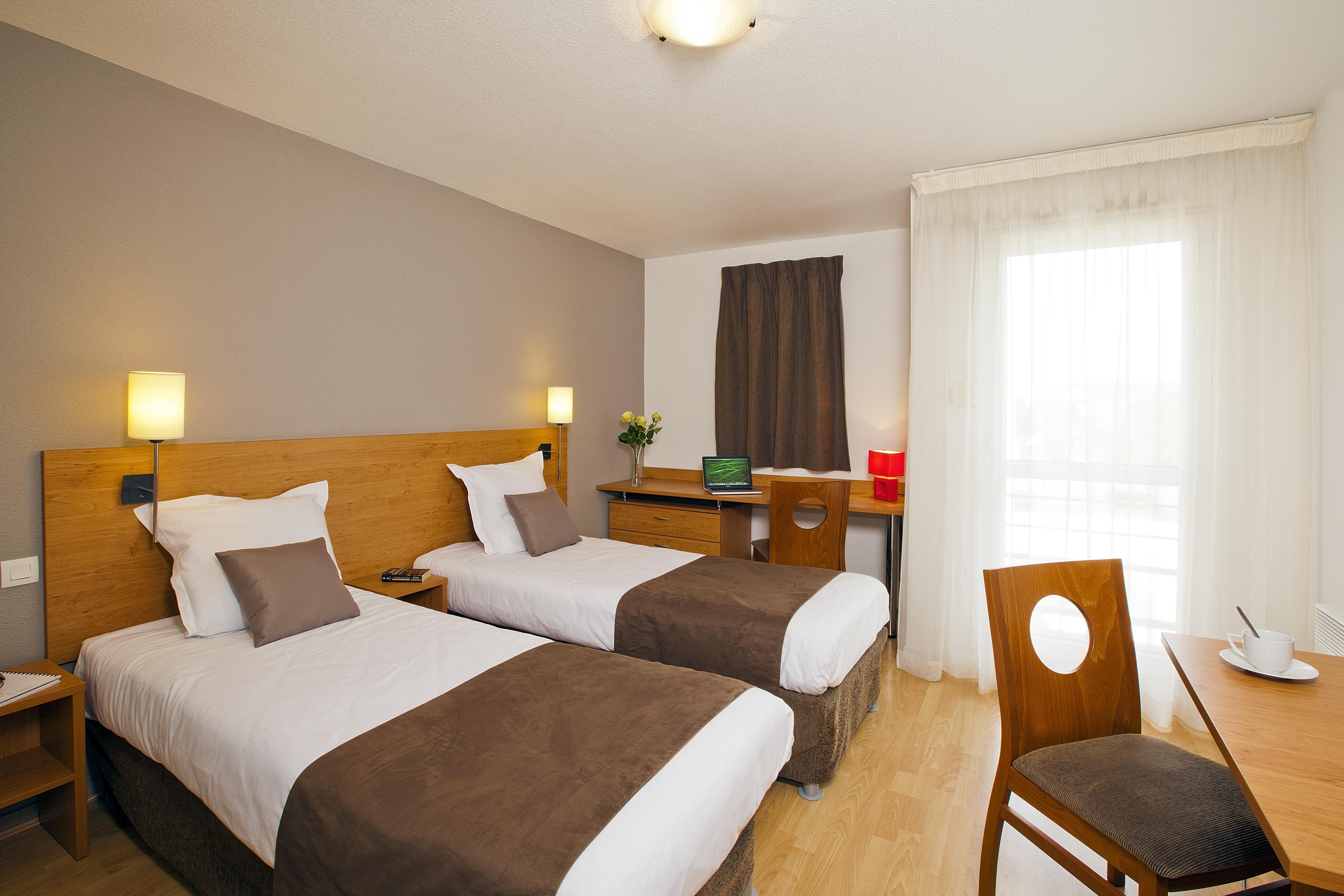 Sejours & Affaires La Rochelle Les Minimes Aparthotel Exteriör bild