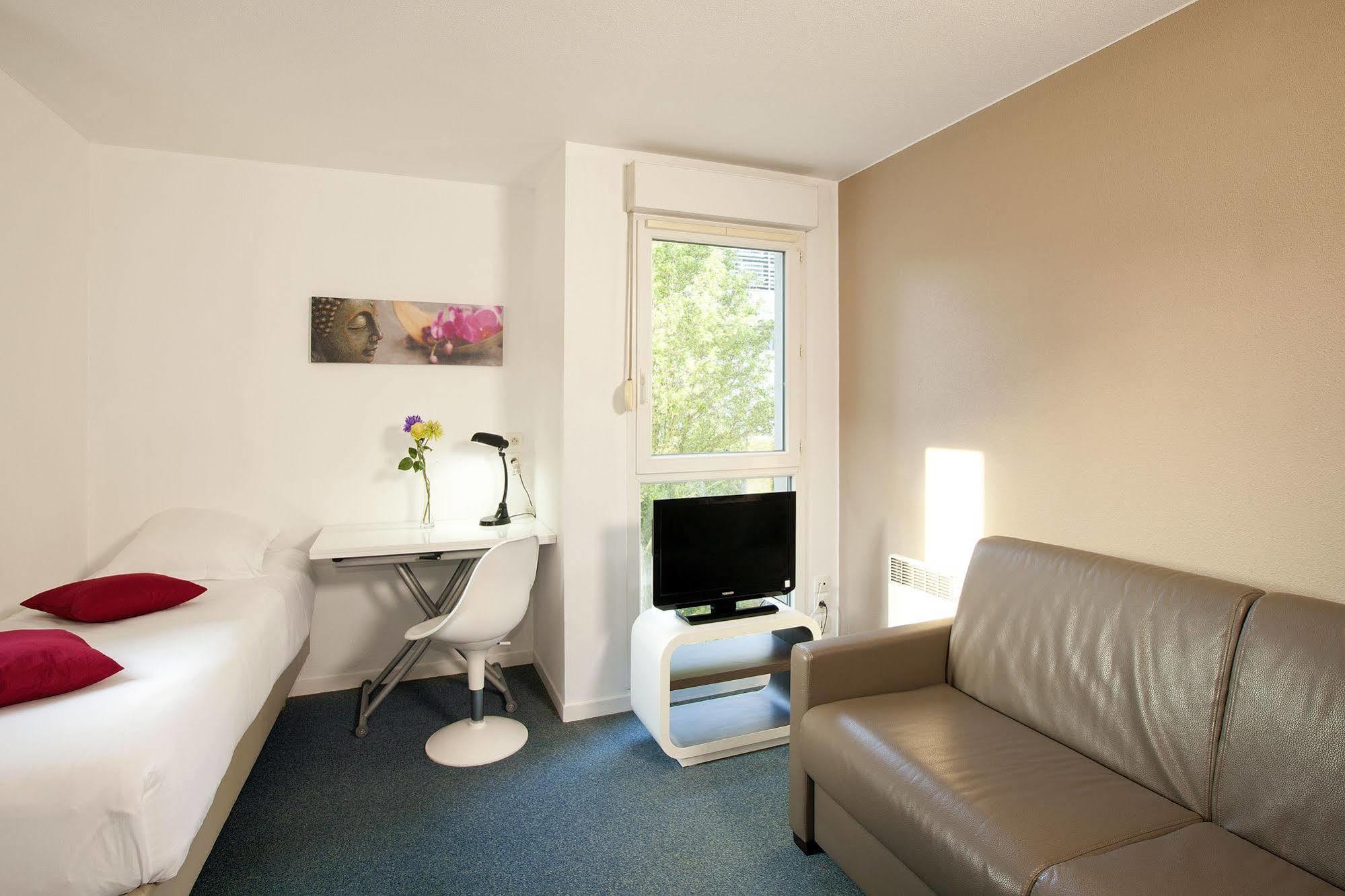 Sejours & Affaires La Rochelle Les Minimes Aparthotel Exteriör bild
