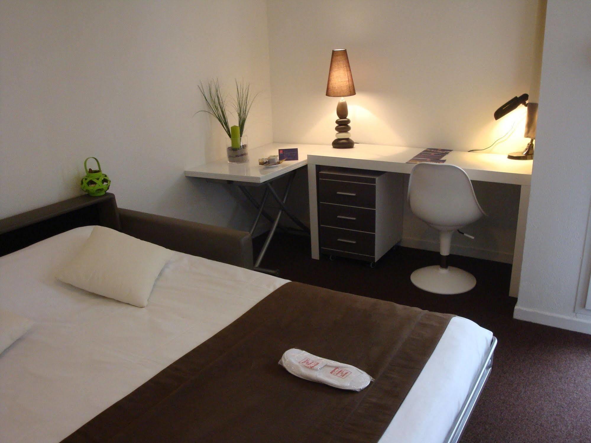 Sejours & Affaires La Rochelle Les Minimes Aparthotel Exteriör bild