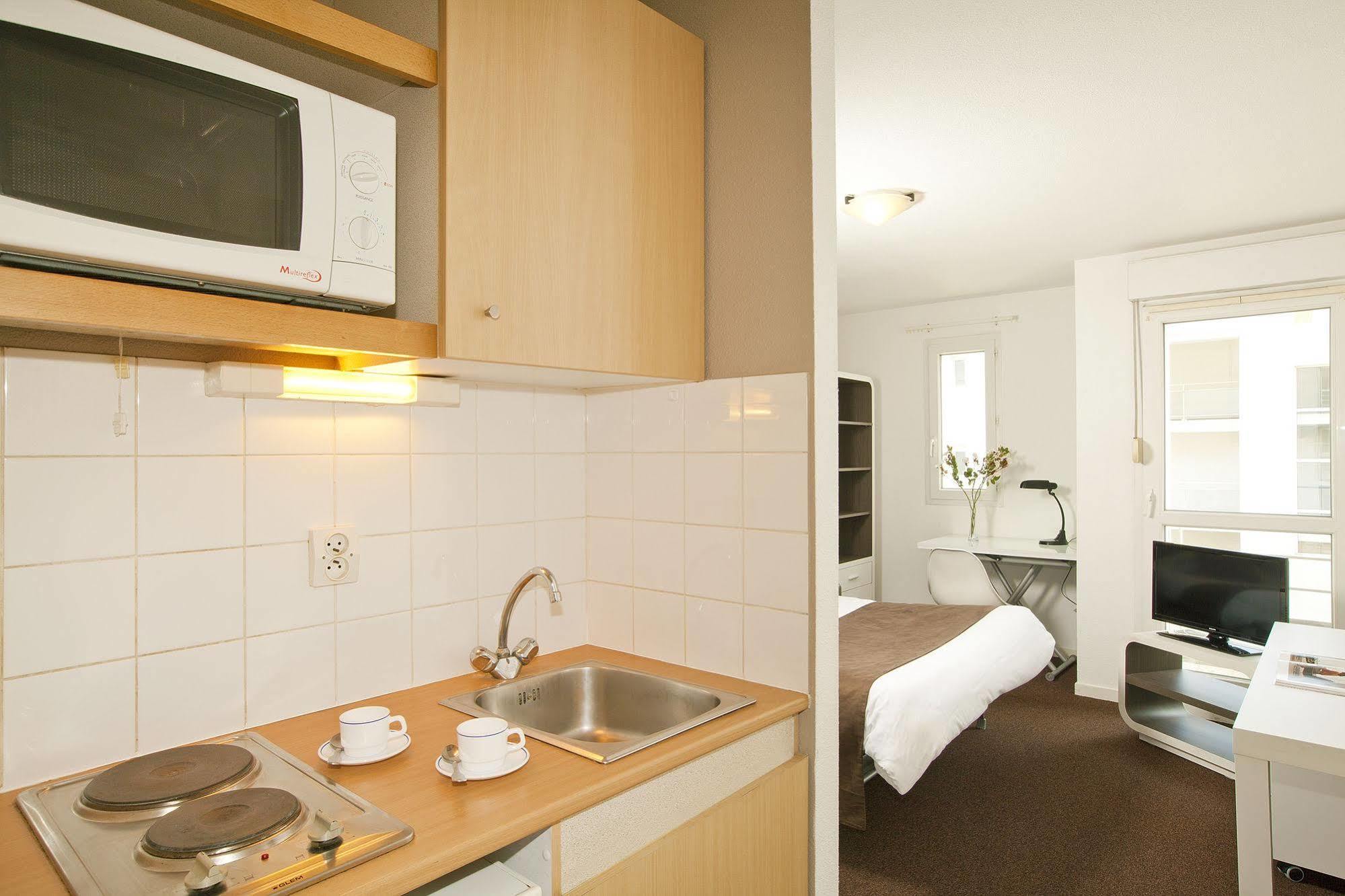 Sejours & Affaires La Rochelle Les Minimes Aparthotel Exteriör bild